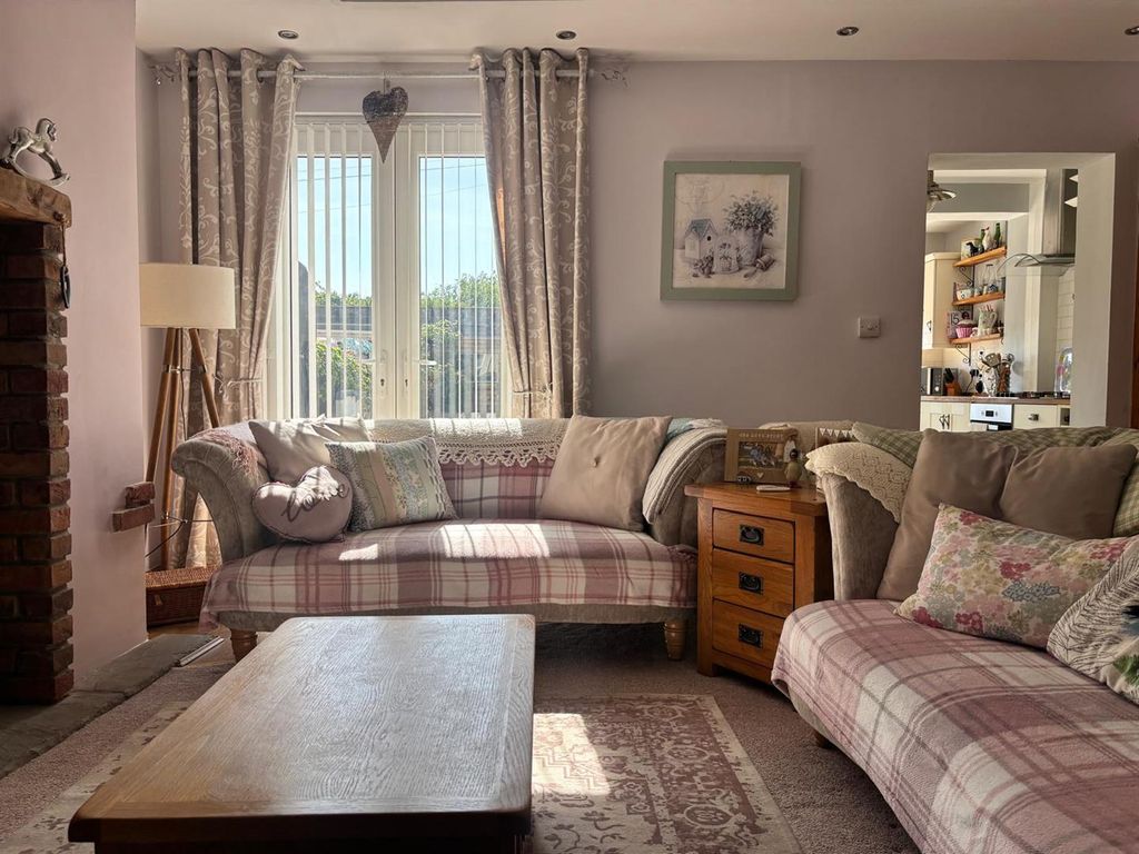 Additional image 4 of 3 bed semi-detached house for saleMarged Street, Llanelli SA15