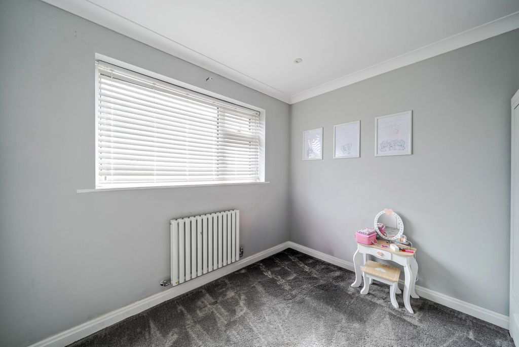 Additional image 17 of 4 bed bungalow for saleMeadow Way, Addlestone KT15