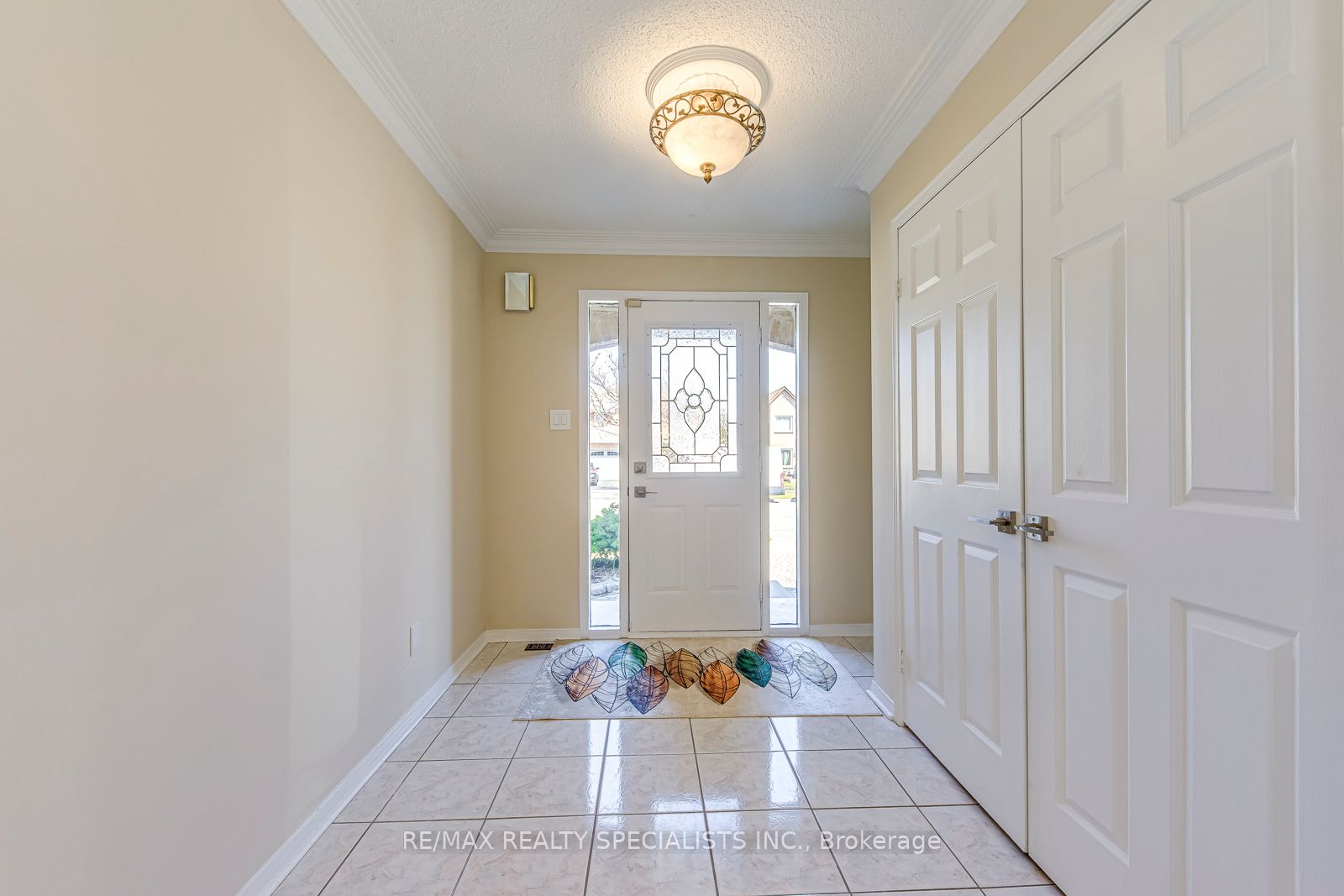 Additional image 4 of 102 Sunforest Drive, Brampton, ON, L6Z 4B2