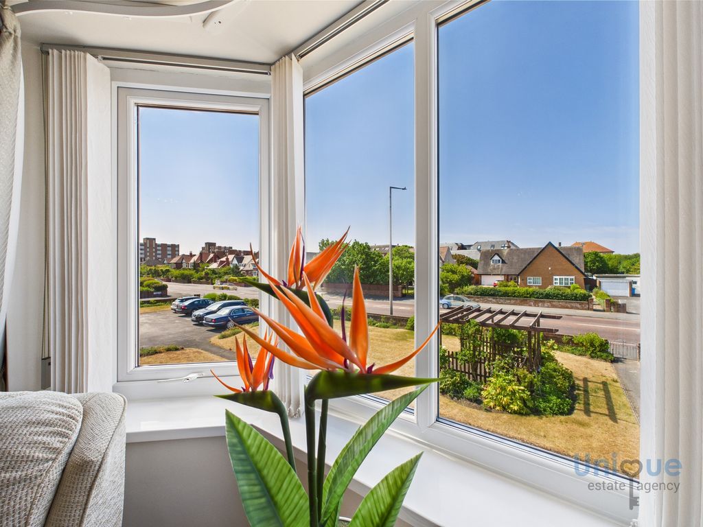 Additional image 6 of 2 bed flat for saleDawlish Lodge, 421 Clifton Drive North, Lytham St. Annes FY8