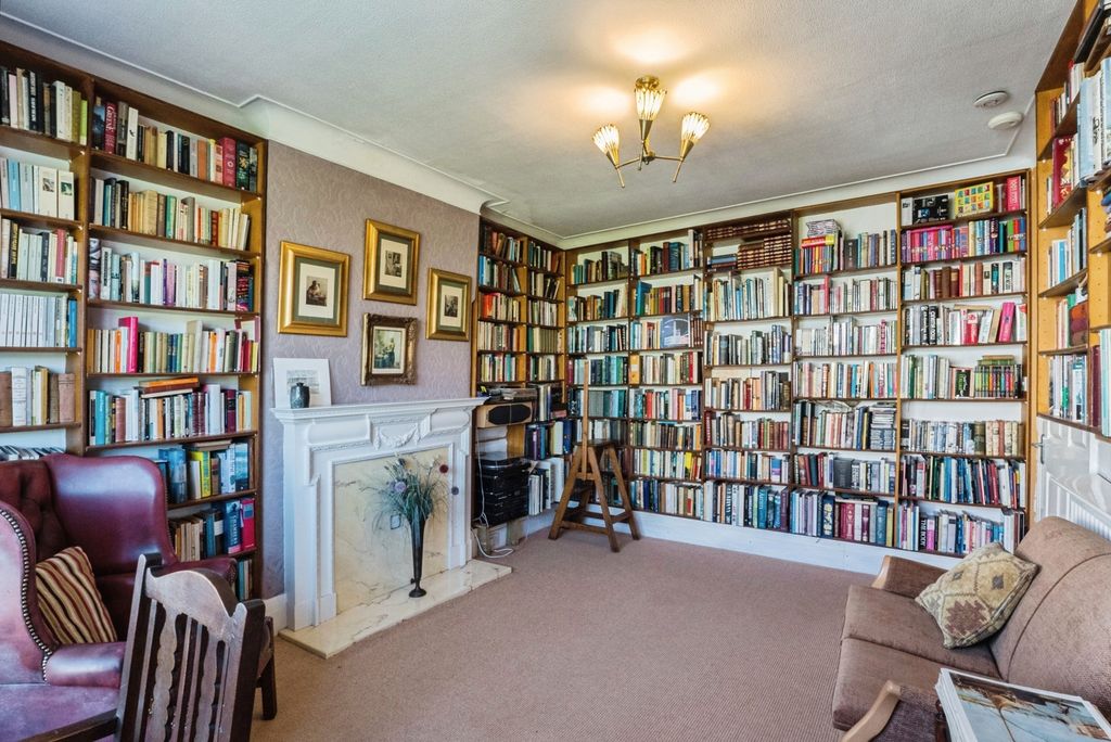Additional image 8 of 4 bed bungalow for saleDevonshire Road, Lytham St. Annes, Lancashire FY8