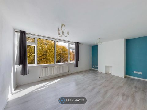 Harwell Court, Plymouth PL1