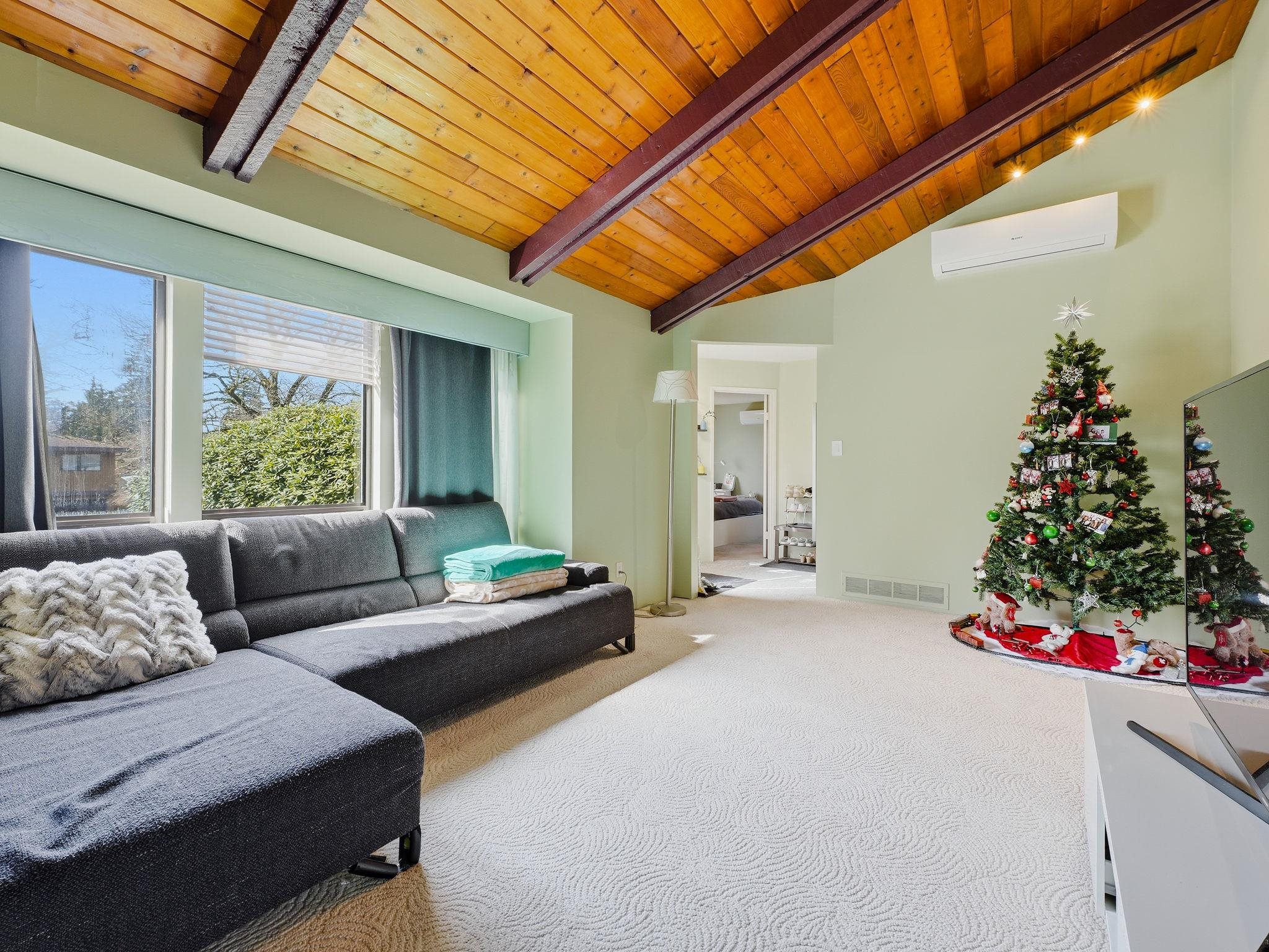 Additional image 2 of 4264 Fitzgerald Avenue, Burnaby, BC, V5G 3R8