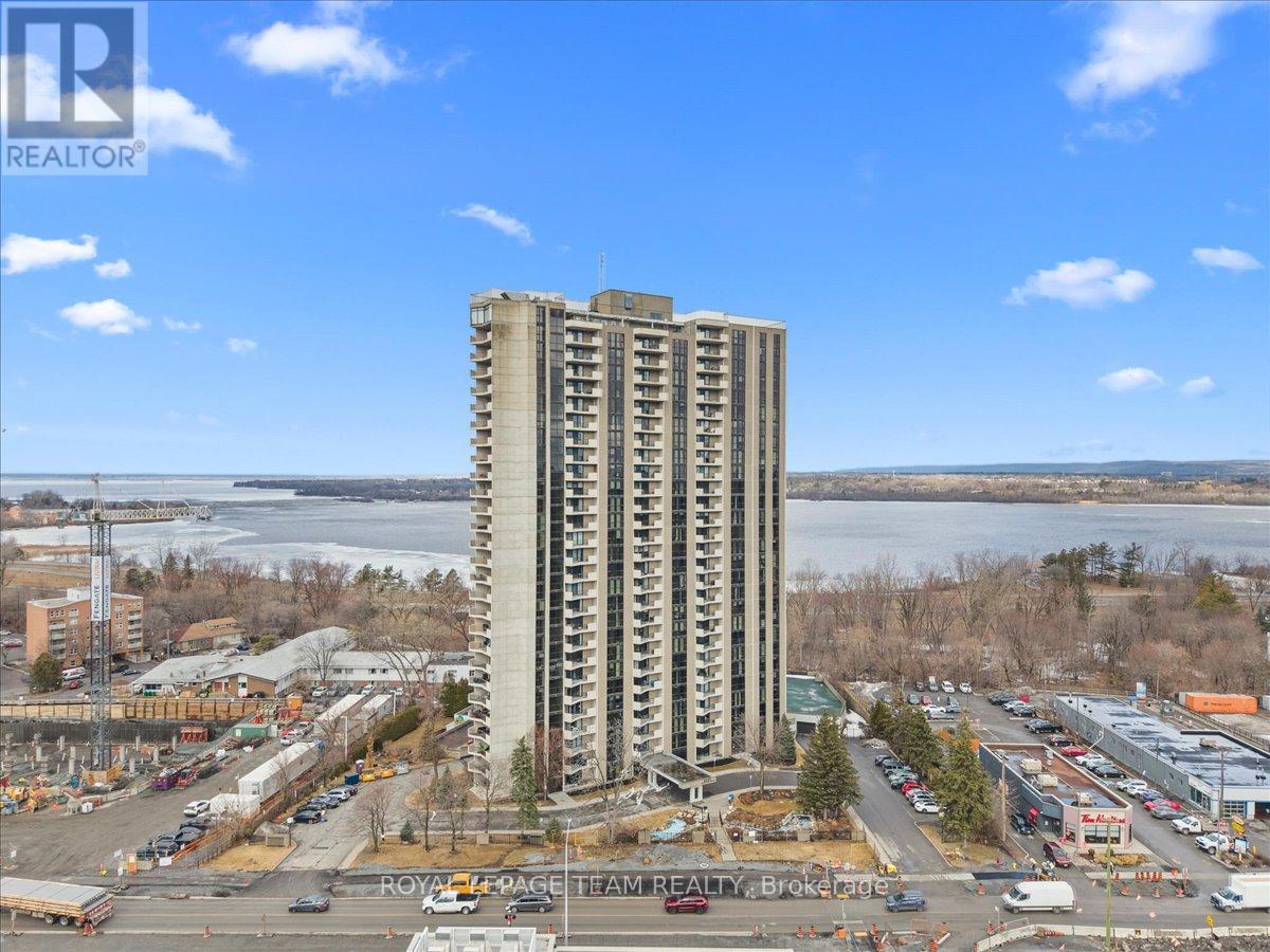 204 - 1025 RICHMOND ROAD