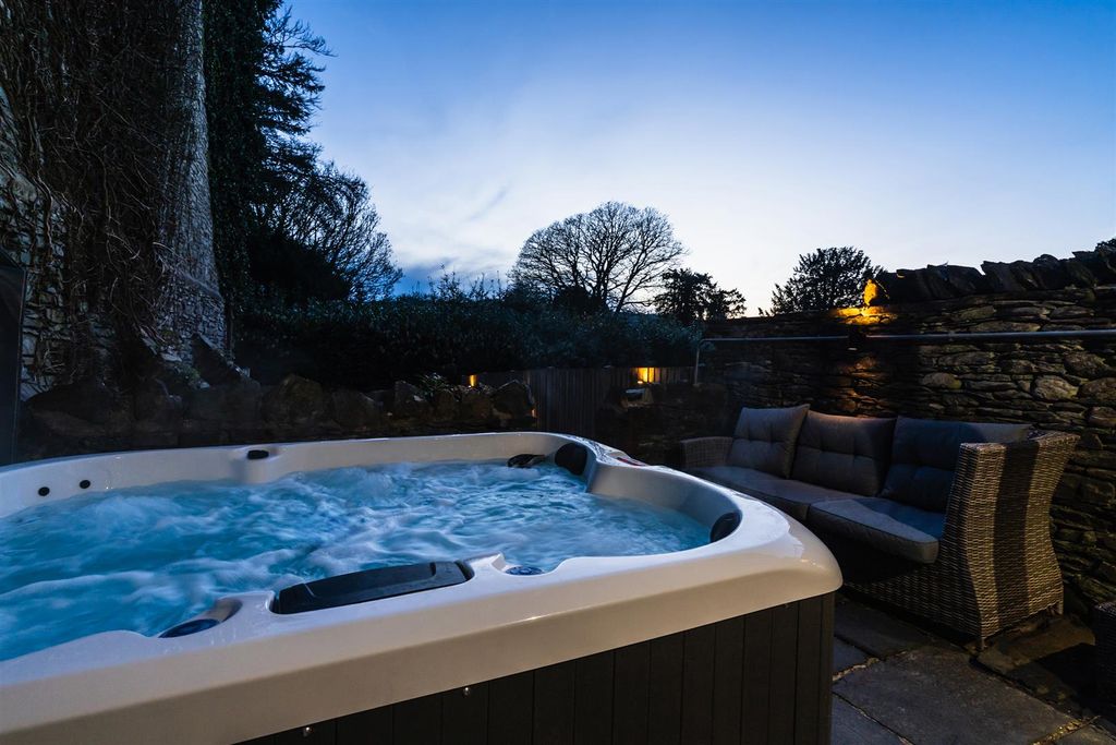 Additional image 34 of 4 bed terraced house for saleBelsfield Terrace, Bowness-On-Windermere, Windermere LA23