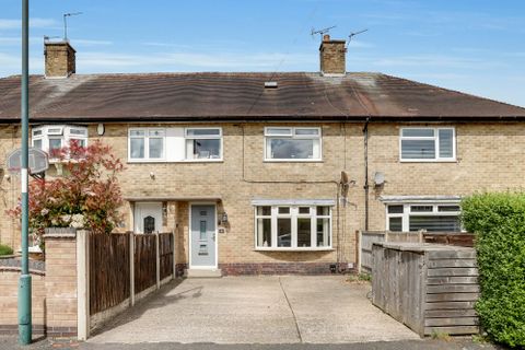 Avebury Close, Nottingham NG11