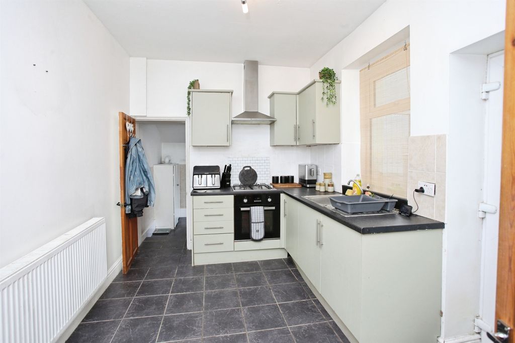 Additional image 4 of 3 bed end terrace house for saleNantgarw Road, Caerphilly CF83