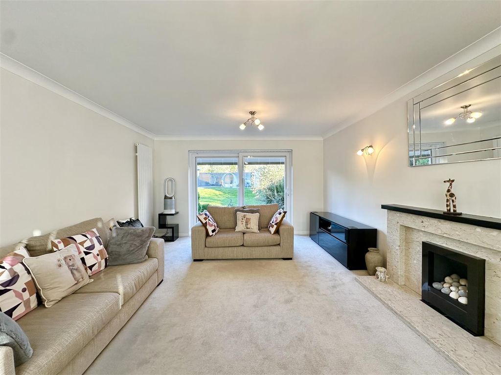 Additional image 14 of 5 bed detached house for saleCoverdale Avenue, Bexhill-On-Sea TN39