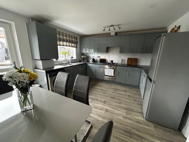 Additional image 10 of 4 bed town house for saleDalwhinnie Place, Airdrie, North Lanarkshire ML6