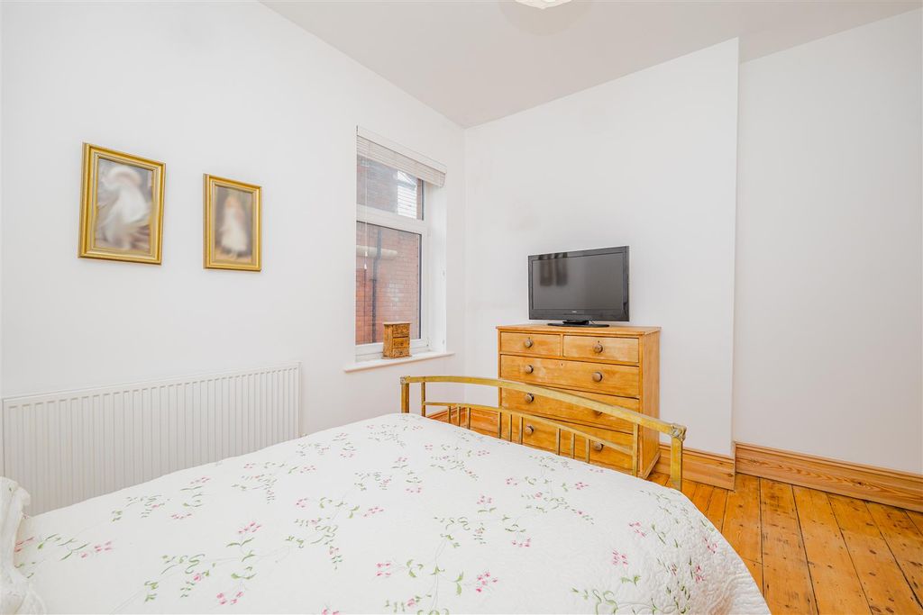 Additional image 29 of 5 bed semi-detached house for saleThe Parade, Barry CF62
