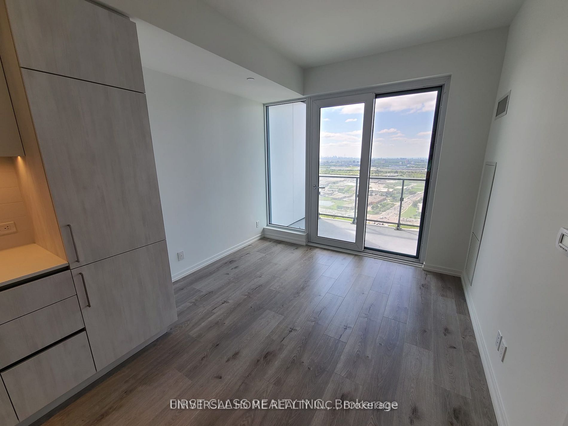 Additional image 4 of 4008-1000 Portage Parkway, Vaughan, ON, L4K 0L1