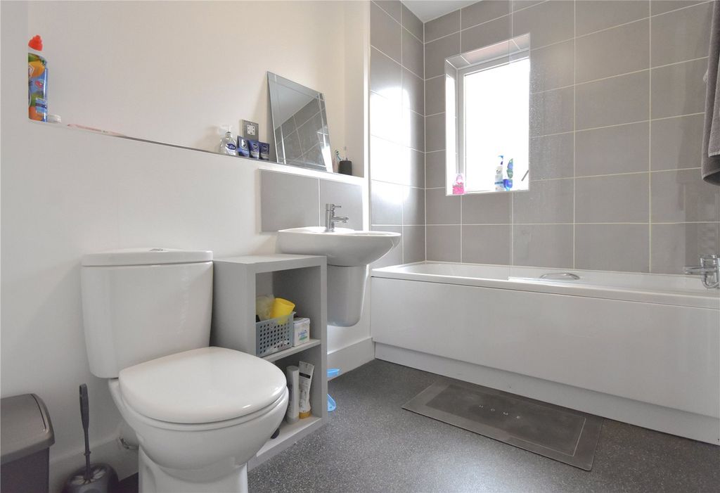 Additional image 9 of 4 bed link detached house for saleForester Walk, Bordon, Hampshire GU35