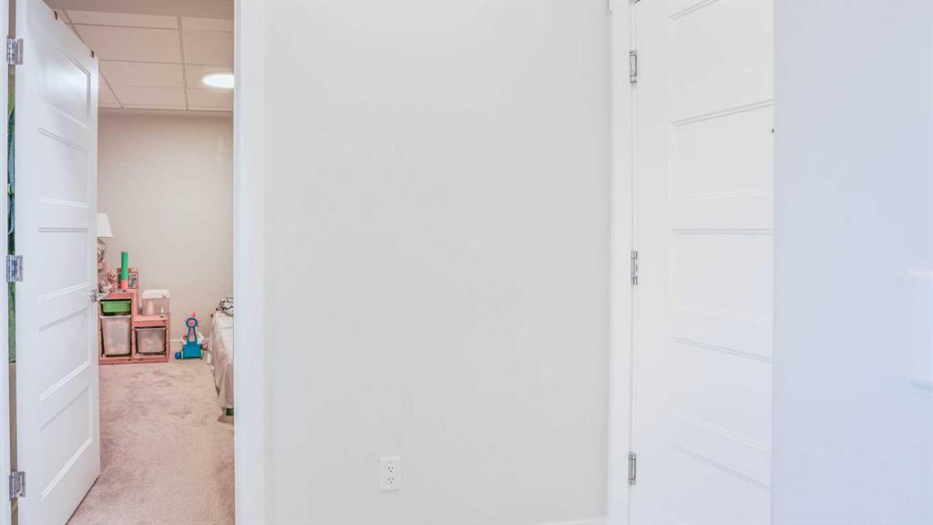 Additional image 4 of 404-125 Wolf Hollow Crescent SE, Calgary, AB, T2X 5K9