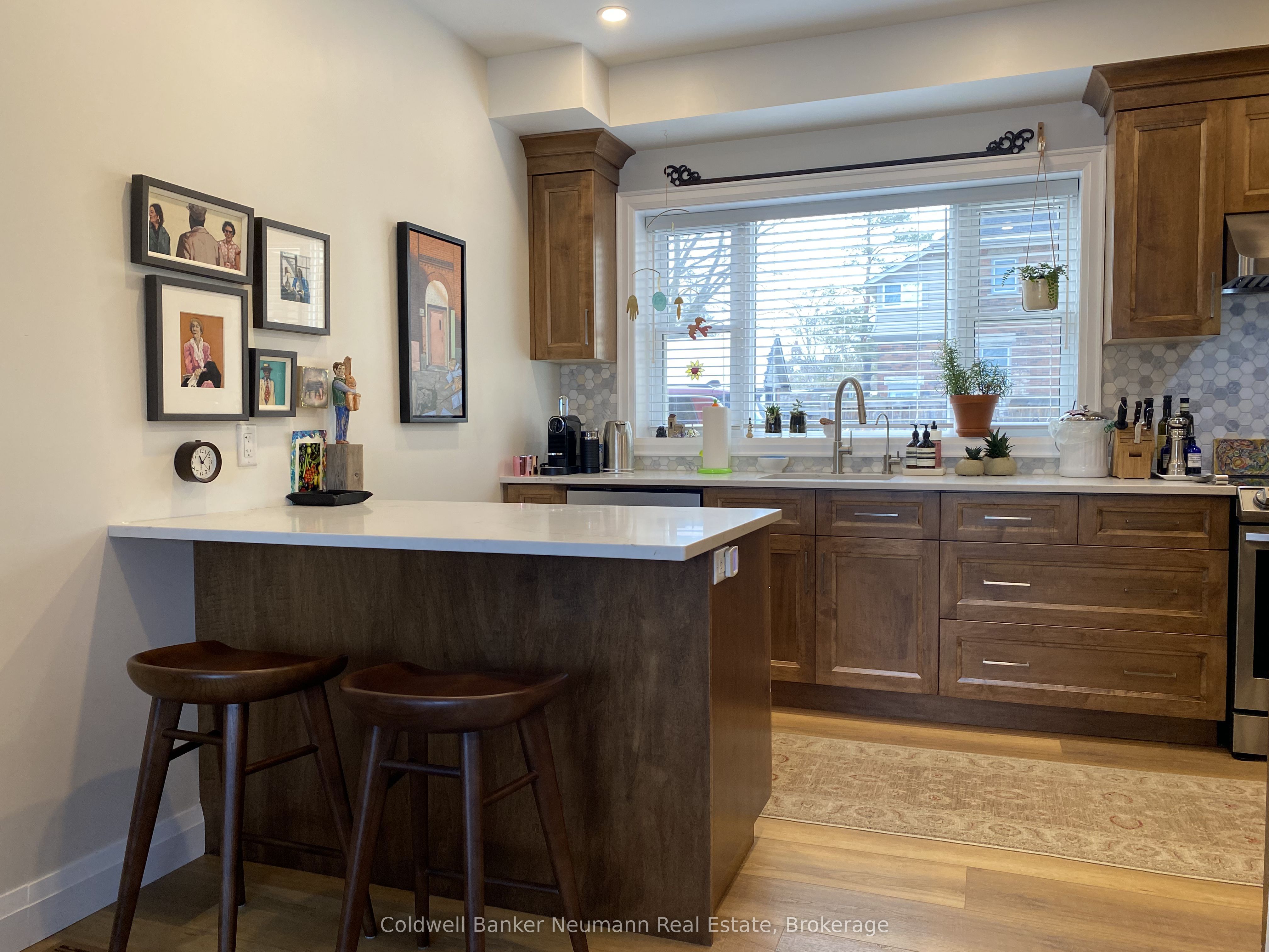 Additional image 2 of 194 Norfolk Street, Guelph, ON, N1H 4K2
