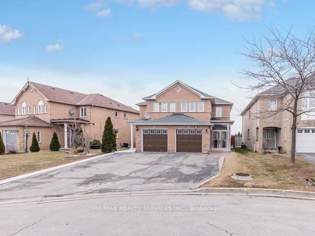 32 Silo (upper) Court, Brampton, ON, L6X 4S4