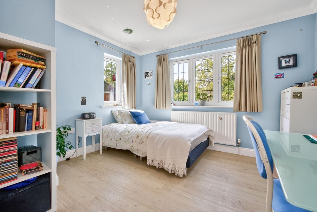 Additional image 13 of 4 bed detached house for saleQuill Hall Lane, Amersham HP6