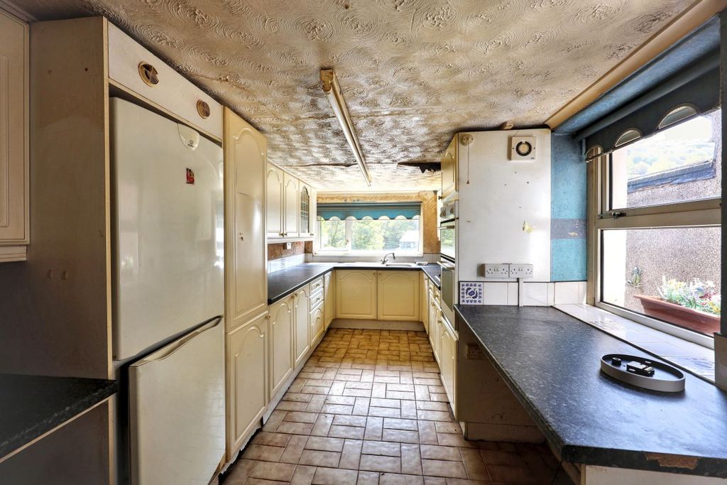 Additional image 4 of 3 bed terraced house for sale15 Hanbury Road, Pontnewynydd, Pontypool NP4