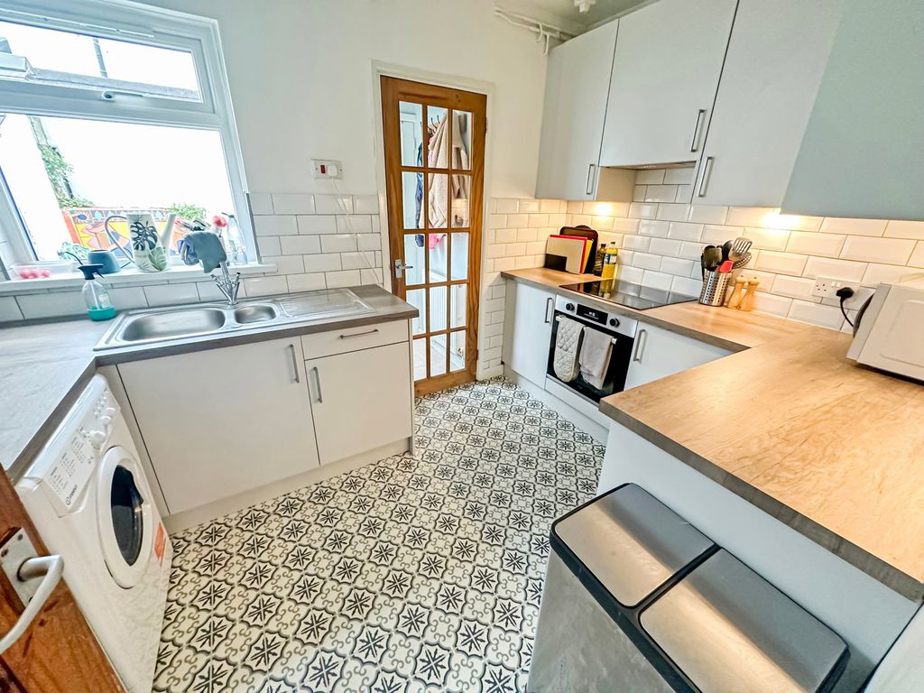 Additional image 6 of 2 bed terraced house for saleGwendoline Street, Cardiff CF24
