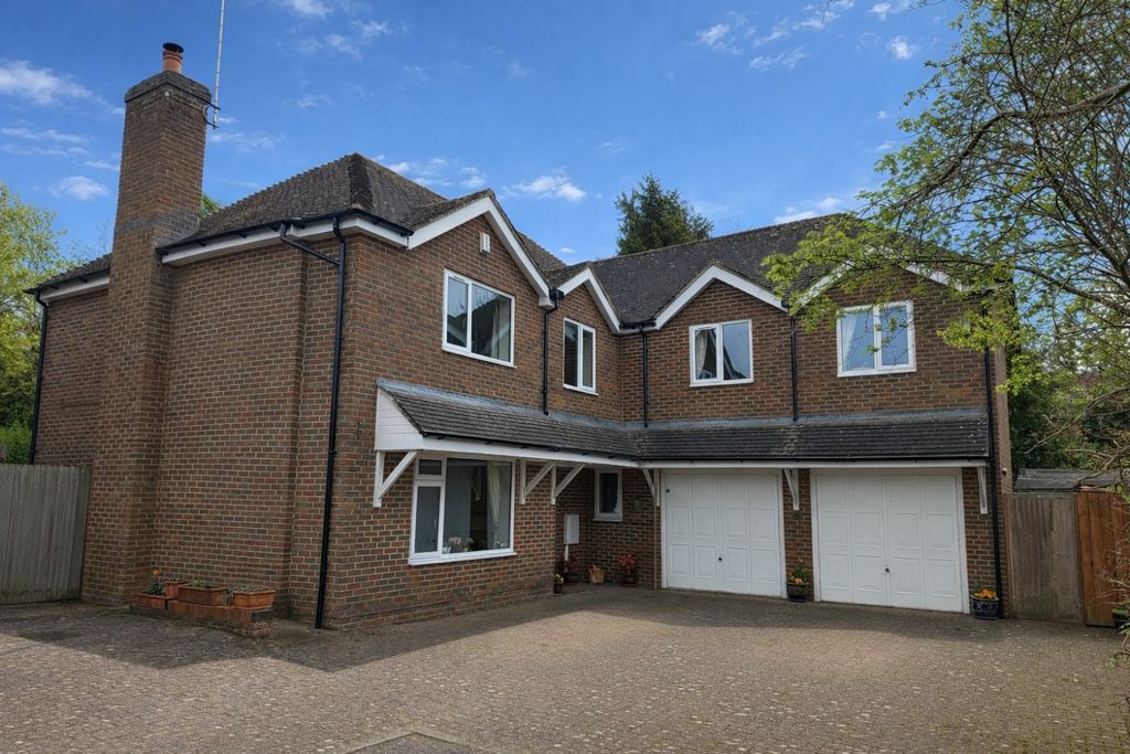 5 bed detached house for saleLower Wharf, Buckingham MK18