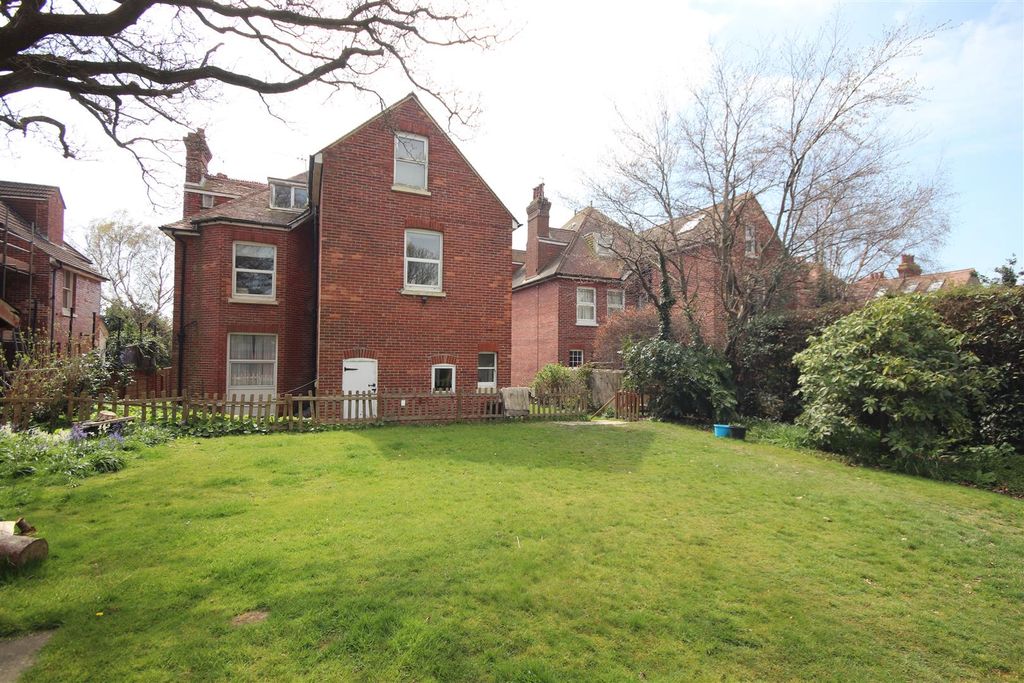 Additional image 13 of 3 bed flat for saleDorset Road, Bexhill-On-Sea TN40