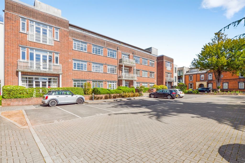Additional image 17 of 1 bed flat for saleRomilly Crescent, Cardiff CF11