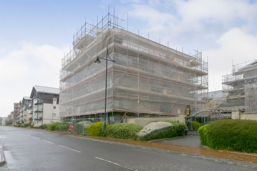 Additional image 13 of 2 bed flat for saleCei Dafydd, Barry CF63