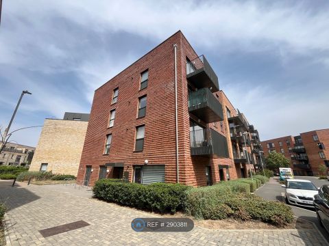 Fowler Avenue, Trumpington, Cambridge CB2