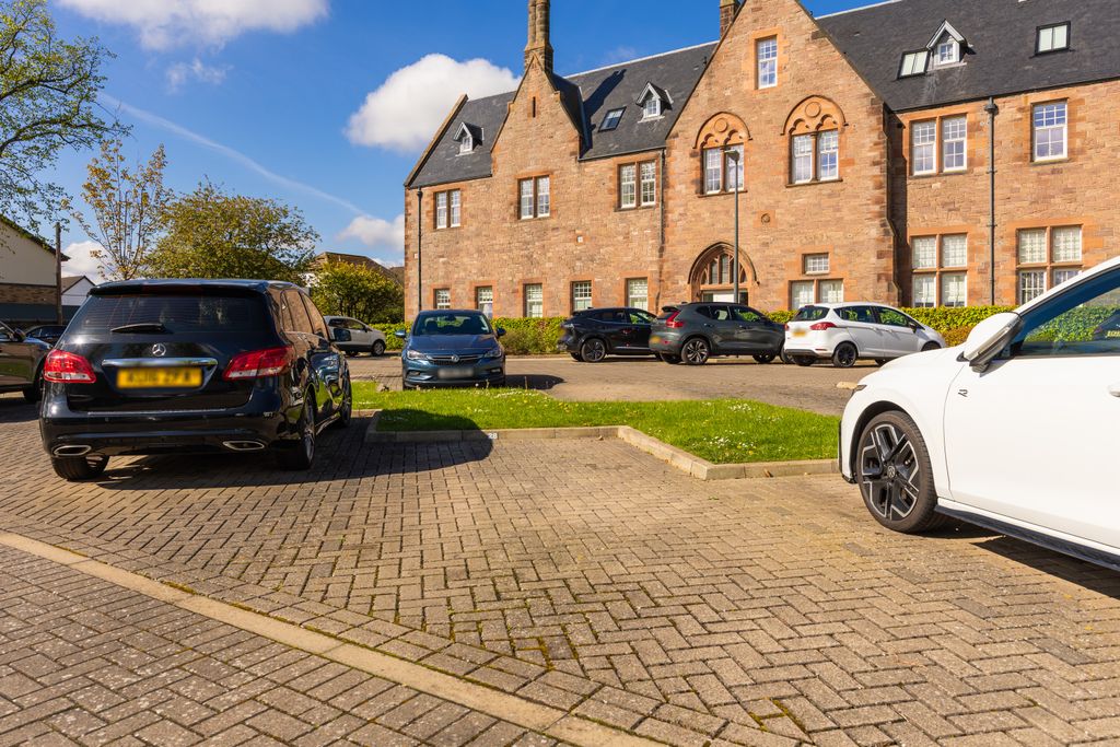 Additional image 17 of 2 bed flat for sale6/5 Smiddy Wynd, Edinburgh EH16