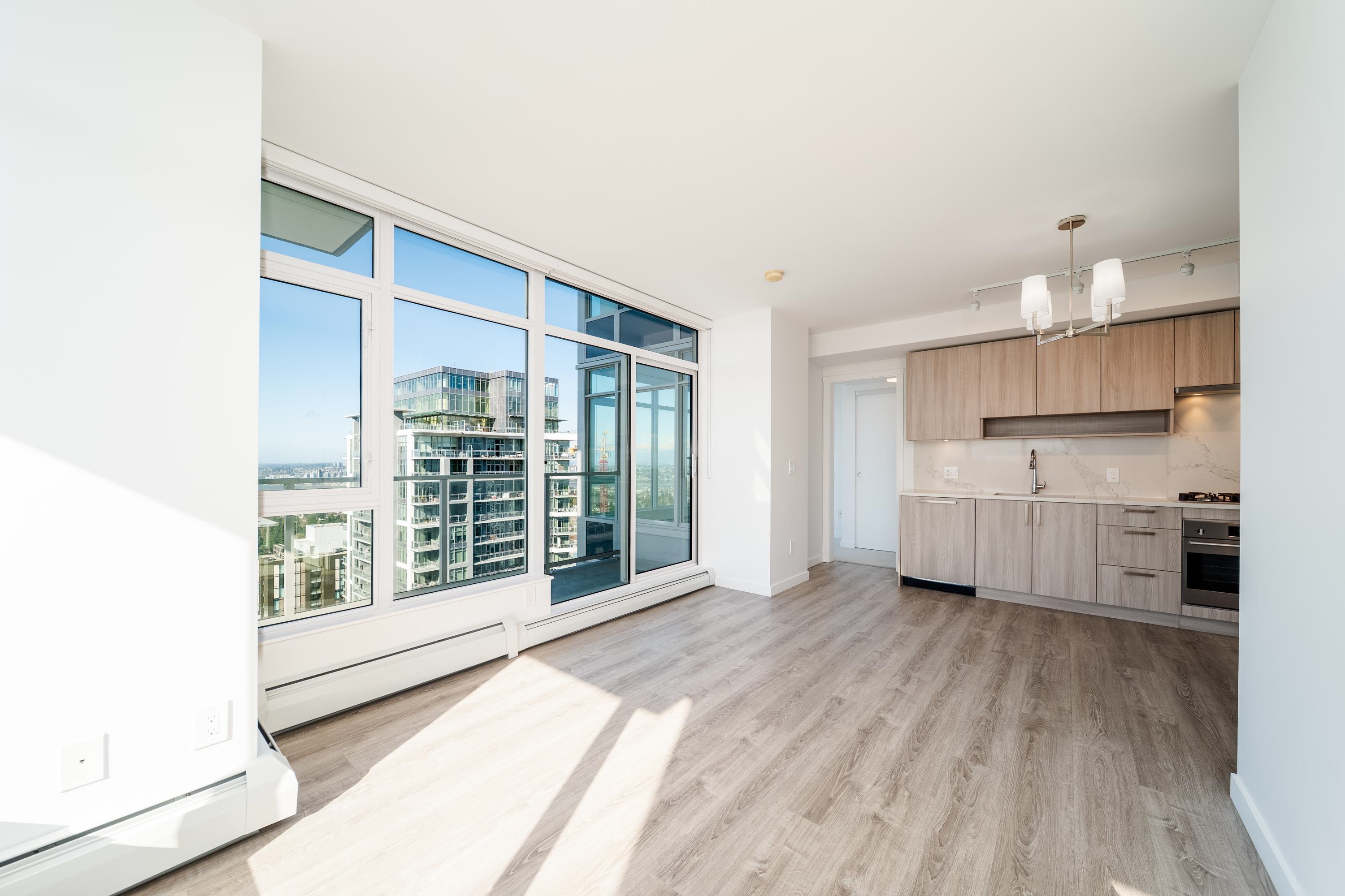 Additional image 3 of 3511-13350 Central Avenue, Surrey, BC, V3T 0S1