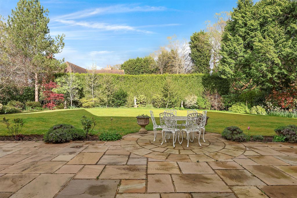 Additional image 10 of 5 bed detached house for saleRykens Lane, Betchworth, Surrey RH3