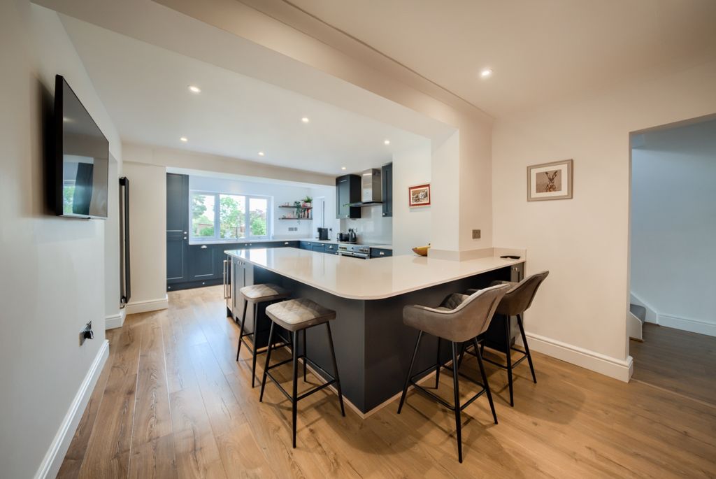 Additional image 4 of 4 bed detached house for saleKings Coughton, Kings Coughton, Alcester B49