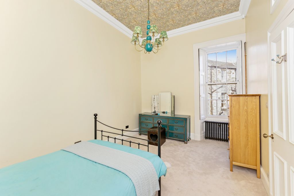 Additional image 10 of 4 bed flat for sale6 (2F1), Cambridge Street, West End, Edinburgh EH1