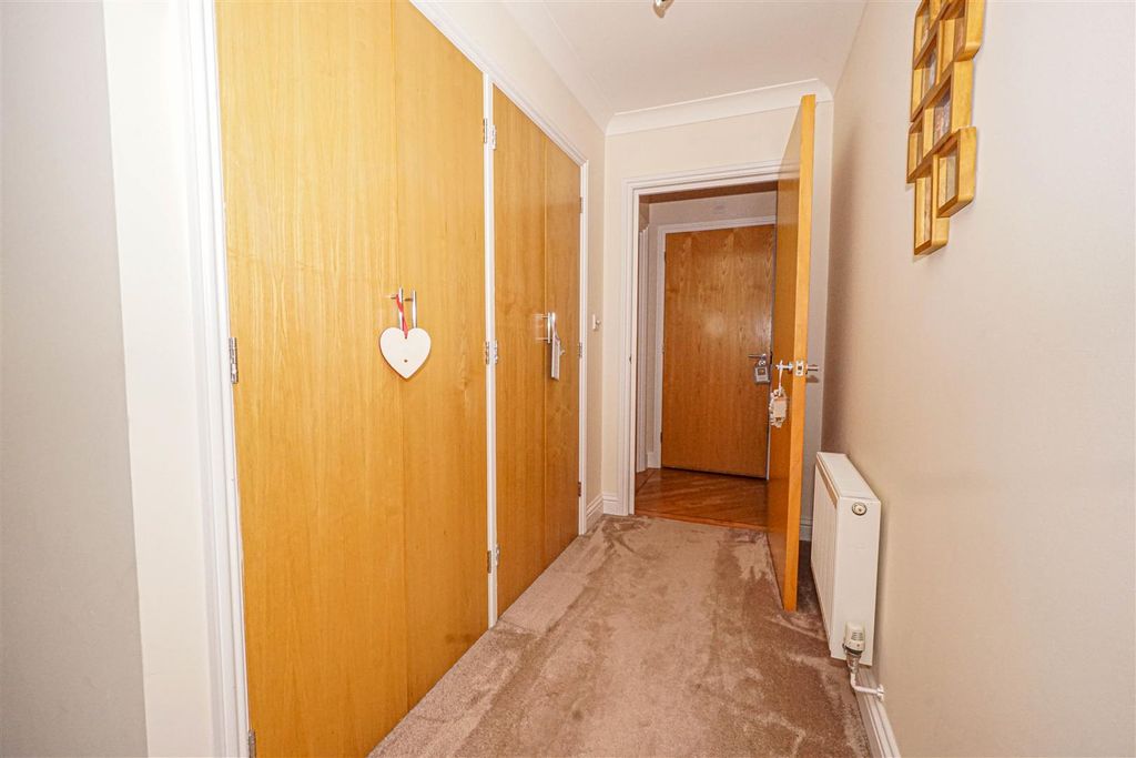 Additional image 12 of 2 bed flat for saleBeachy Head View, St. Leonards-On-Sea TN38