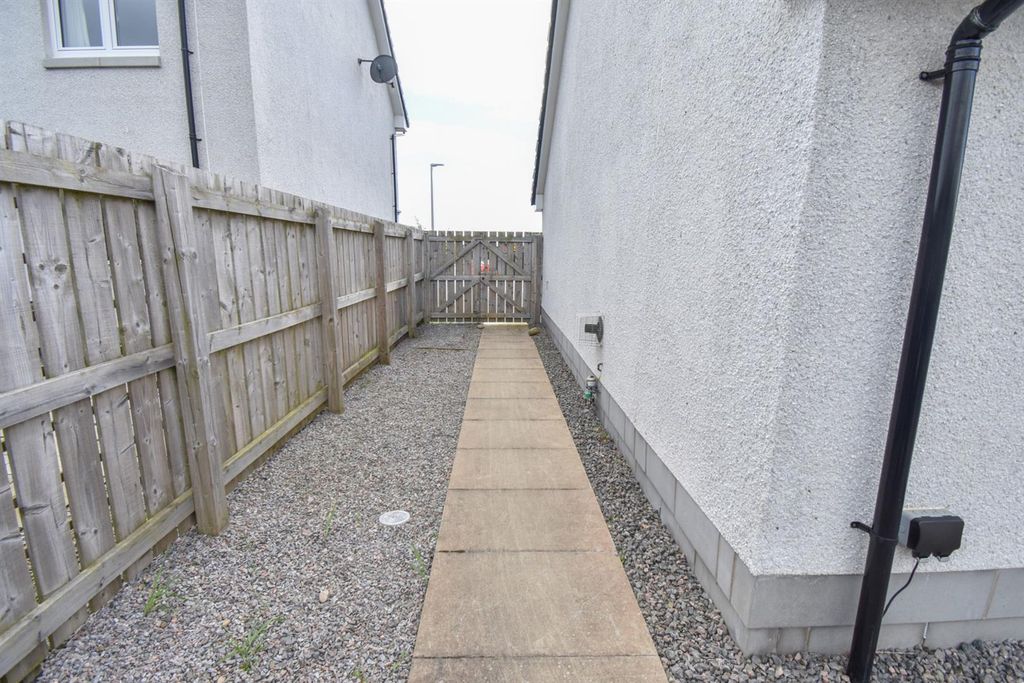 Additional image 25 of 3 bed detached bungalow for sale7 Dolphin Drive, Fortrose IV10