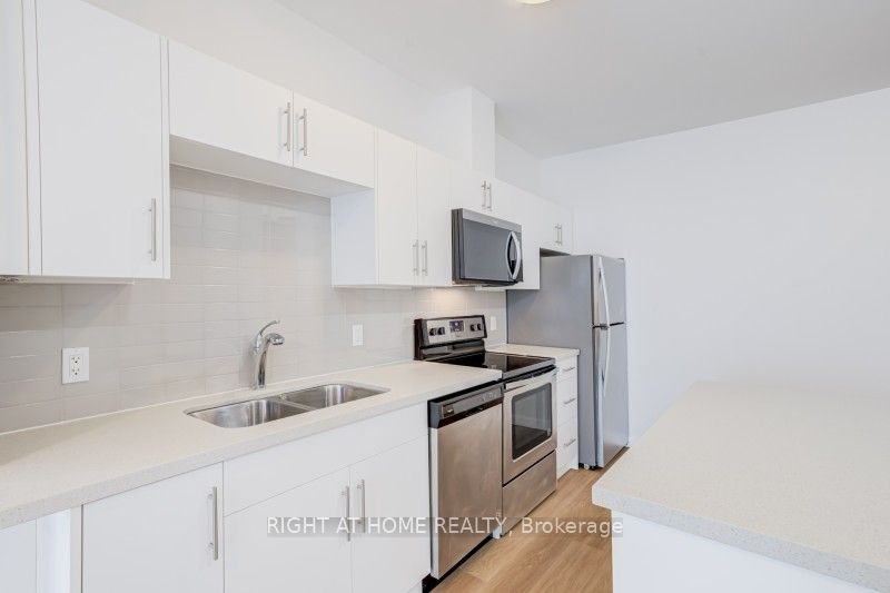 Additional image 2 of 218-690 King Street, Kitchener, ON, N2H 5L8