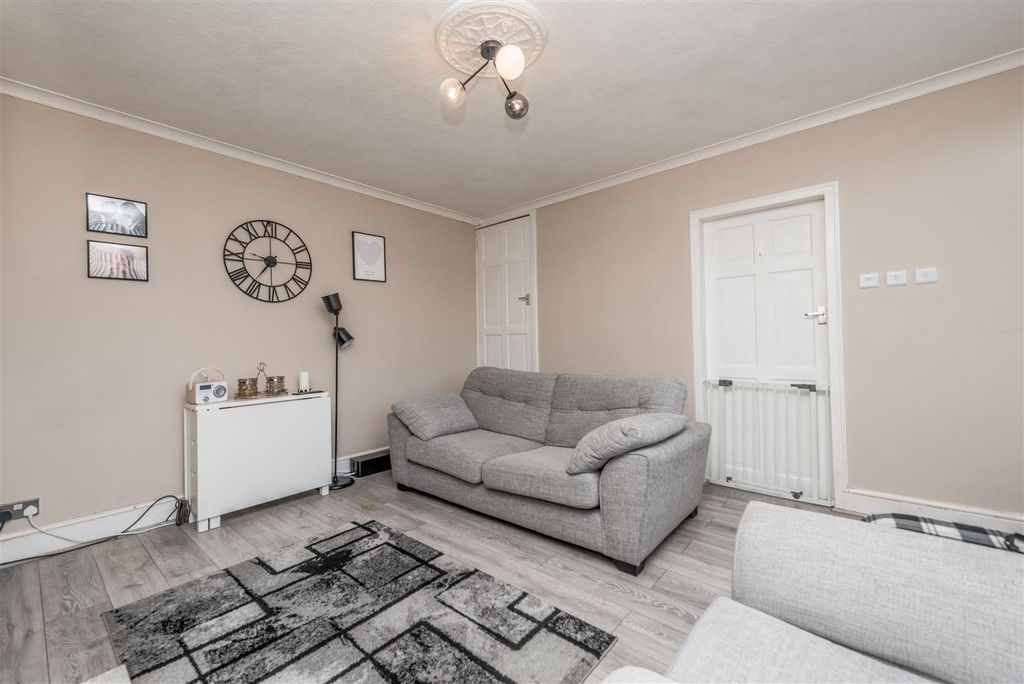 Additional image 5 of 3 bed terraced house for saleSwallow Crescent, Wortley, Leeds LS12