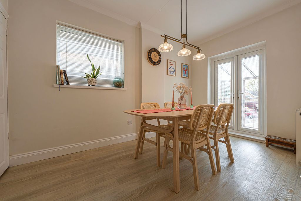 Additional image 8 of 2 bed semi-detached house for saleThe Avenue, Caldicot NP26