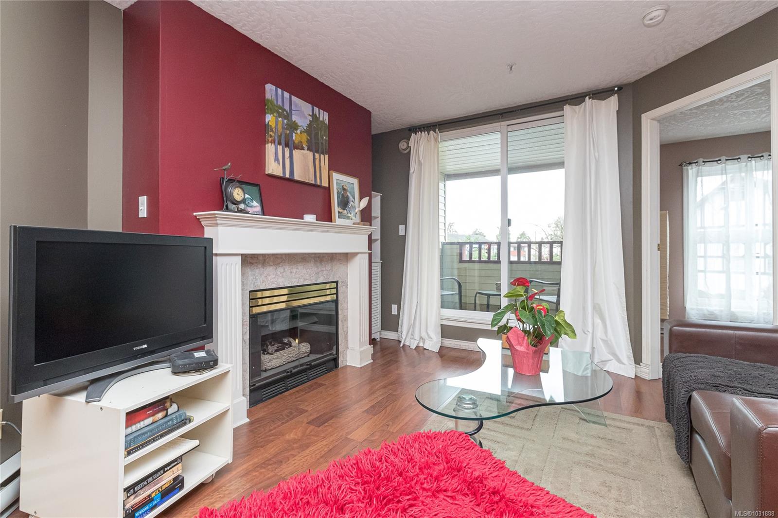 Additional image 3 of 304-2511 Quadra Street, Victoria, BC, V8T 4E1