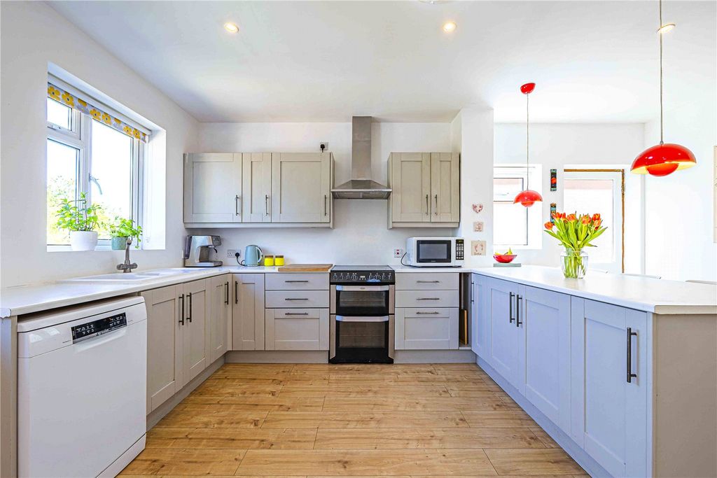 Additional image 3 of 5 bed semi-detached house for saleShrublands Road, Berkhamsted, Hertfordshire HP4