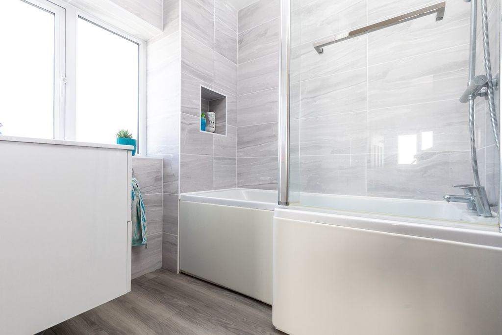 Additional image 13 of 3 bed detached house for saleLa Grande Route De La Cote, St Clement JE2