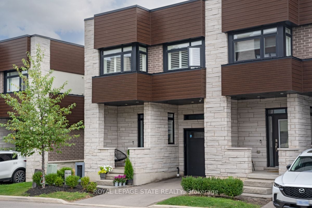 22-35 Midhurst Heights, Hamilton, ON, L8J 0K9