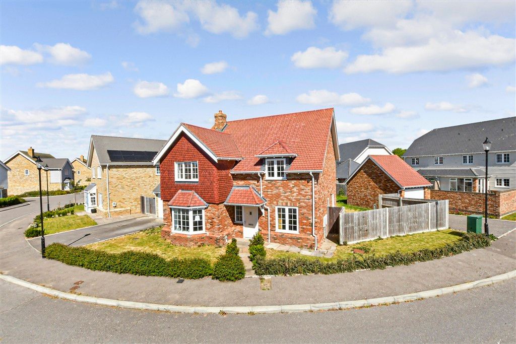 4 bed detached house for saleParish Close, Birchington, Kent CT7