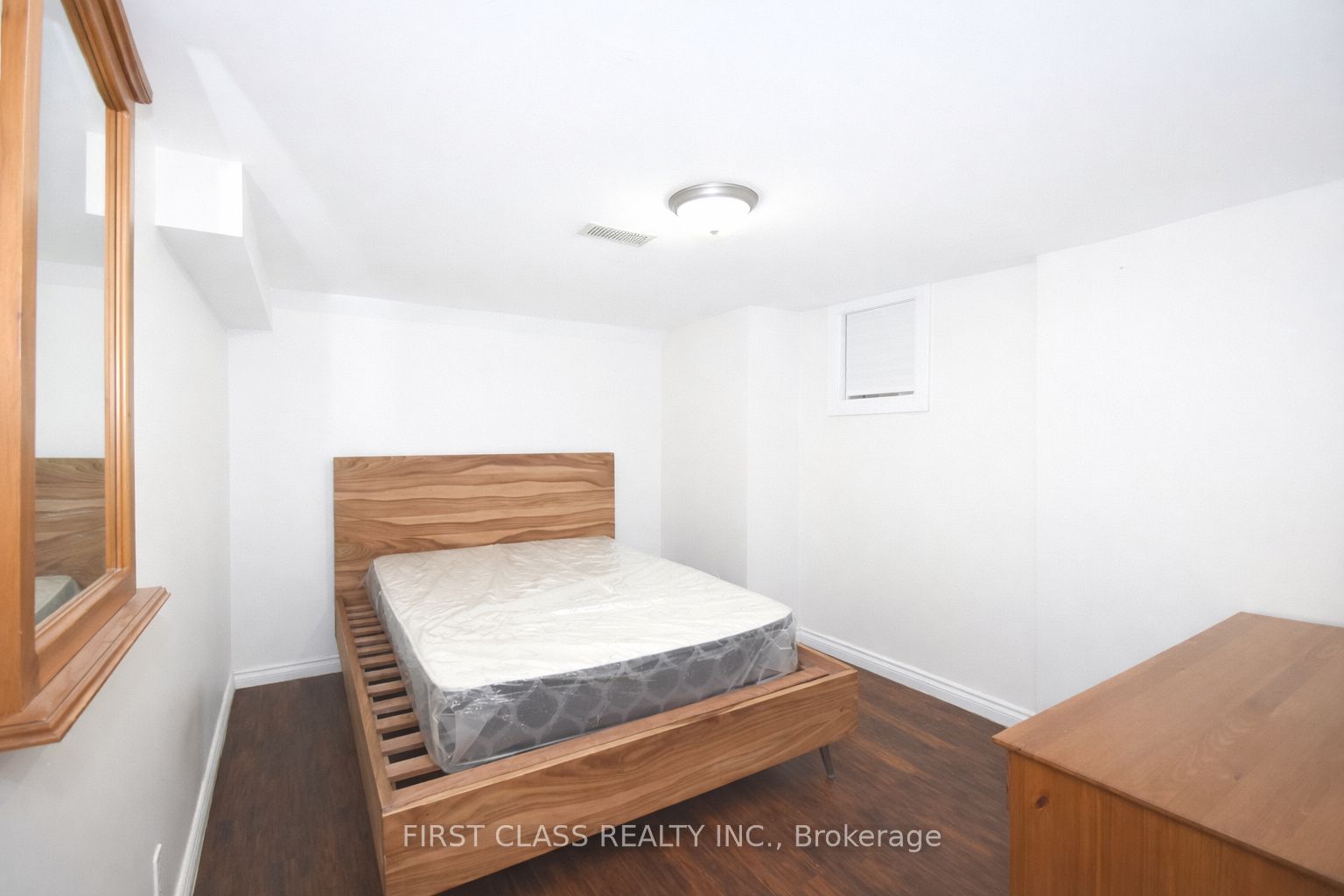 Additional image 3 of 102 Greenwood Avenue, Toronto, ON, M4L 2P6