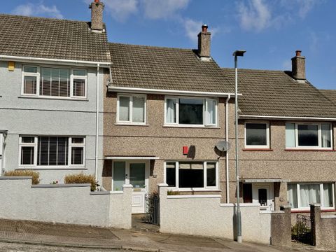 Clinton Avenue, Plymouth PL4