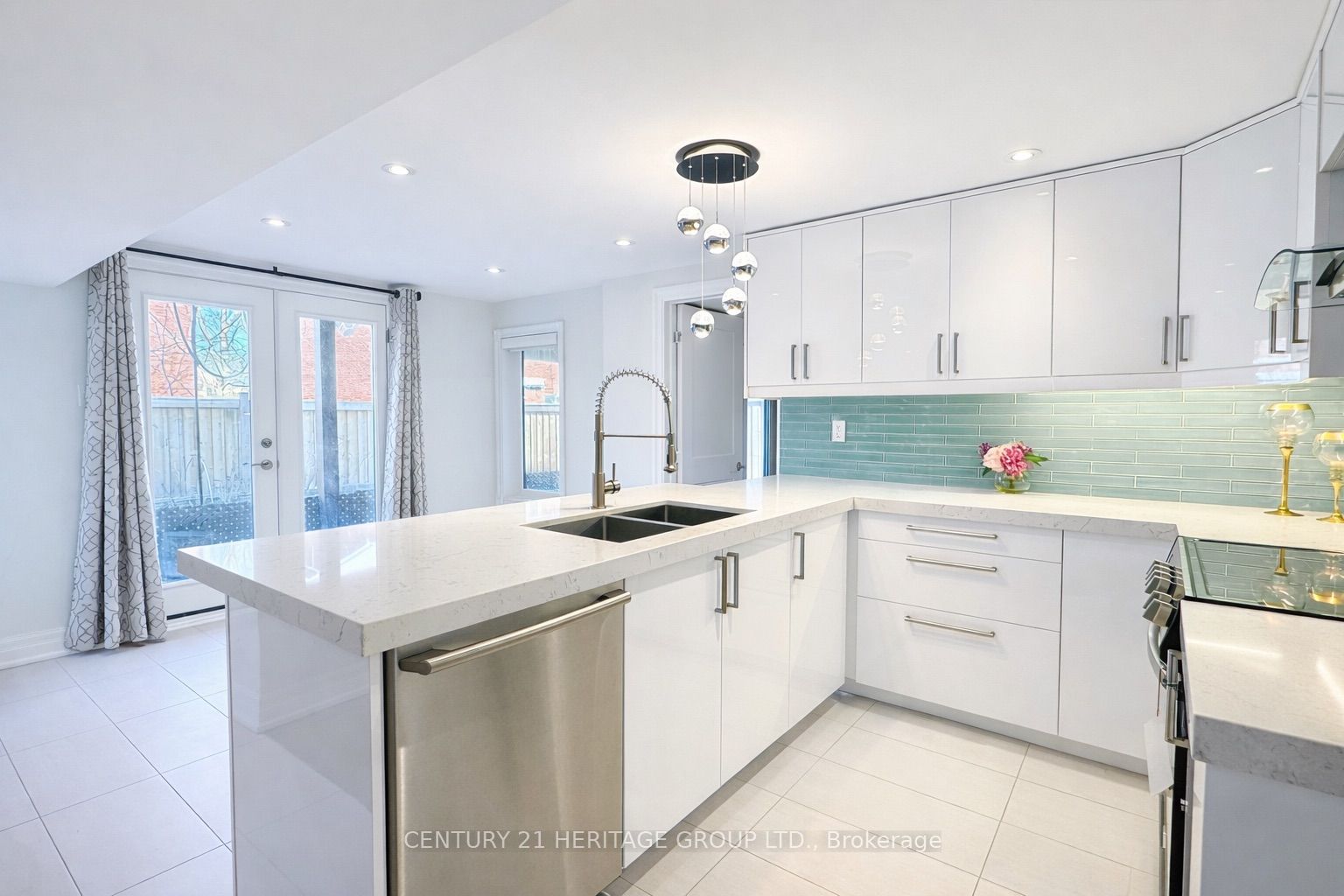 Additional image 6 of 691 Shanahan Boulevard, Newmarket, ON, L3X 1P8