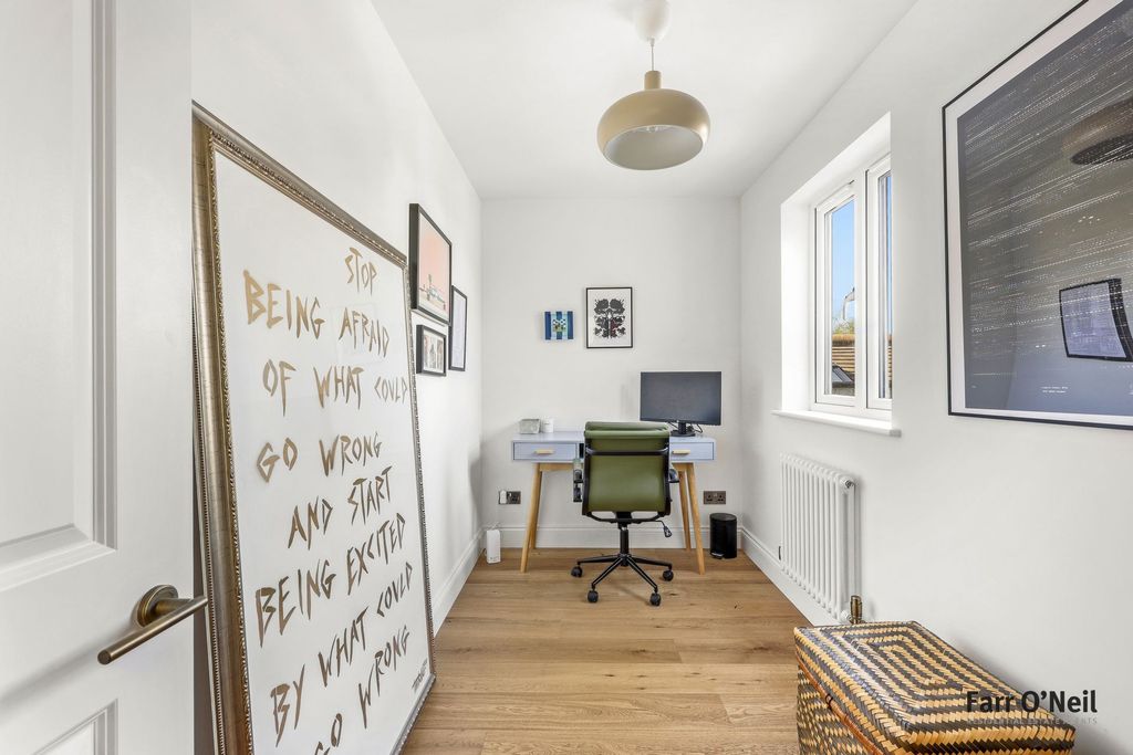 Additional image 24 of 4 bed semi-detached house for saleRoding Lane, Buckhurst Hill IG9