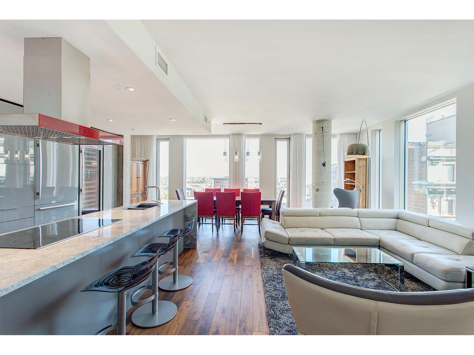 221 Rue St-Jacques