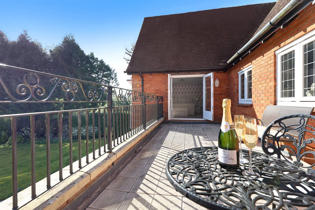 Additional image 26 of 5 bed detached house for saleRykens Lane, Betchworth, Surrey RH3