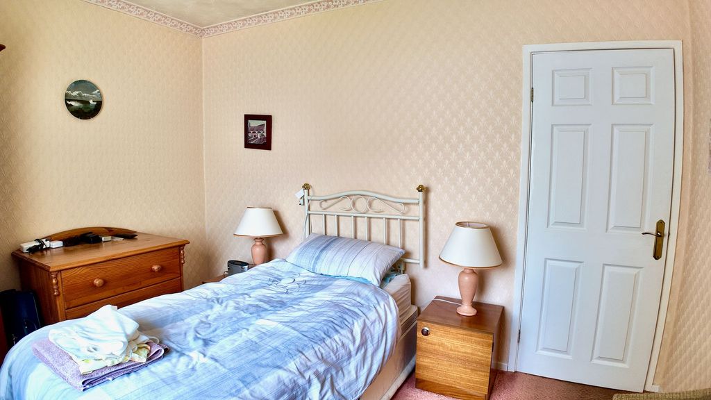 Additional image 15 of 2 bed semi-detached bungalow for saleRolls Avenue, Penpedairheol CF82