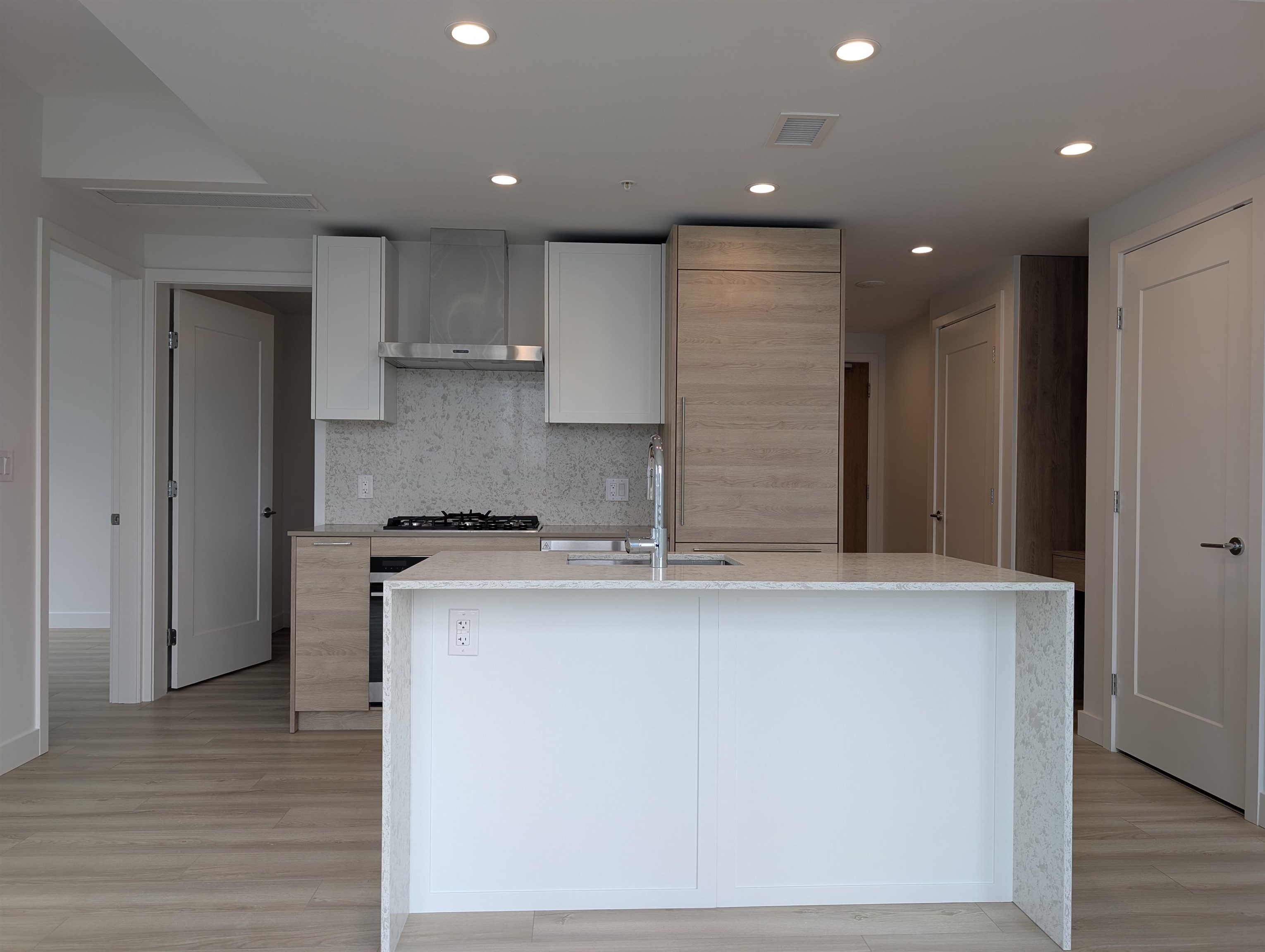 Additional image 2 of 801-2381 Beta Avenue, Burnaby, BC, V5C 5N1